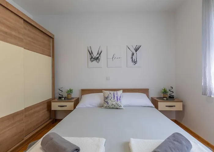 Apartmán Sea & Stone No 2 In Starigrad Paklenica